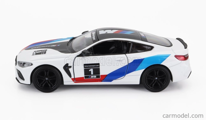 Kinsmart BMW radu 8 M8 Competition Coupe (f92) 2020 1:32 biela čierna
