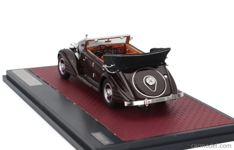 Modely v mierke Matrix Maybach Zeppelin Ds8 Cabriolet Open 1934 1:43 Brown