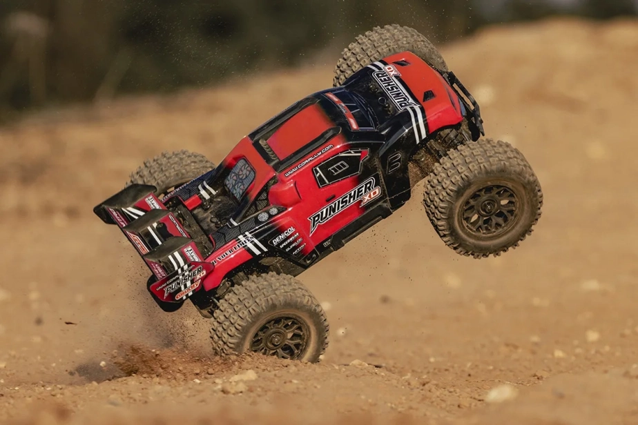 PUNISHER XD - RTR - Brushed 2S - Červená