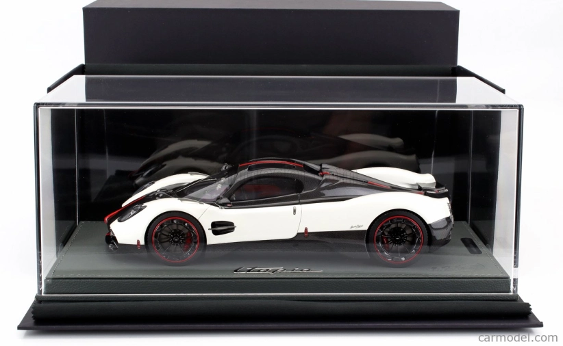 Bbr-models Pagani Utopia 2022 - Con Vetrina - With Showcase 1:18 Bianco Benny - Bílá