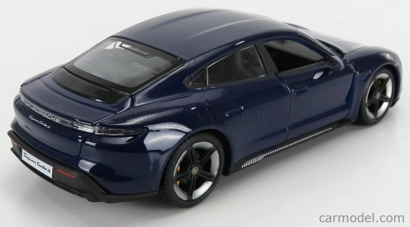 Bburago Porsche Taycan Turbo S 2019 Carrara 1:24 biela