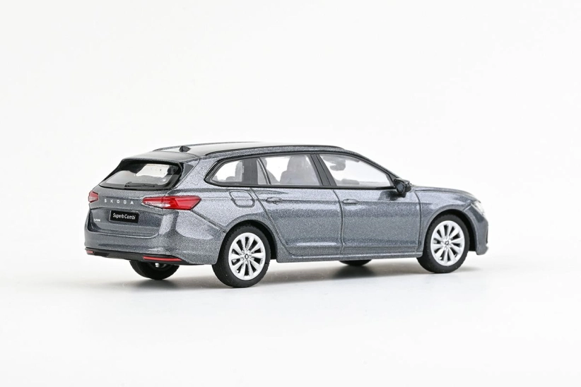 Abrex Škoda Superb IV Combi (2023) 1:43 - Sivá grafitová metalíza