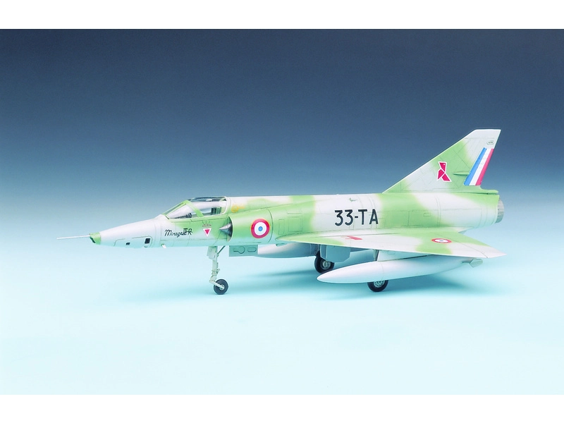 Academy Dassault Mirage IIIR (1:48)