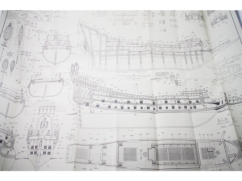 Mantua Model La Couronne 1:98 kit