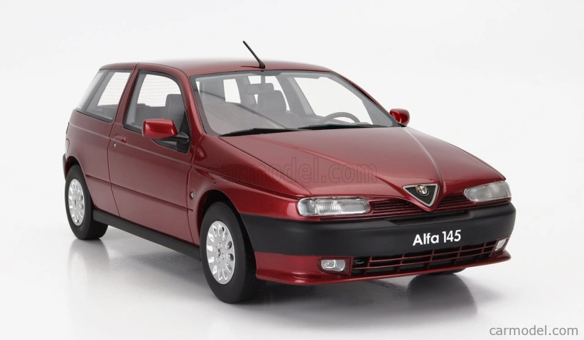 Mitica Alfa romeo 145 1995 1:18 Red Met | RCprofi.cz