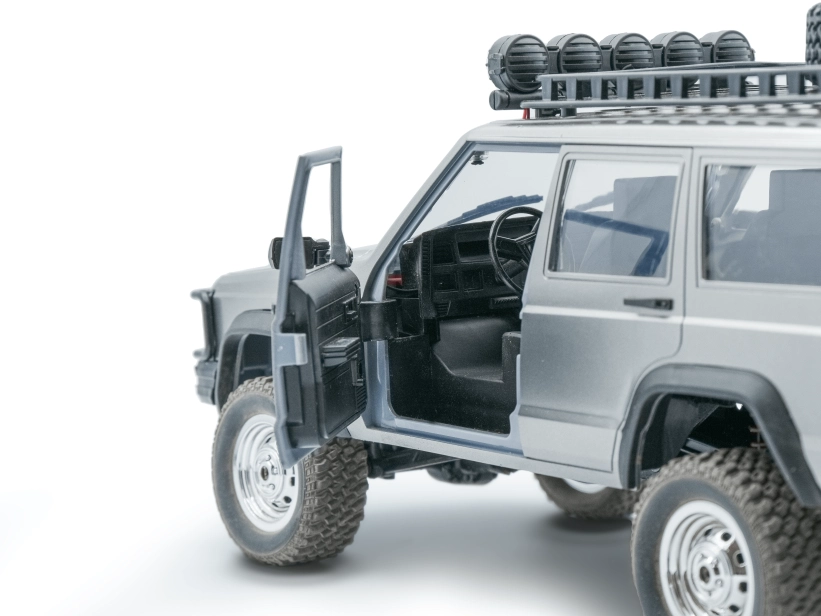 RC auto SUV Legend 4x4 1:12 4WD, strieborná + náhradná batéria