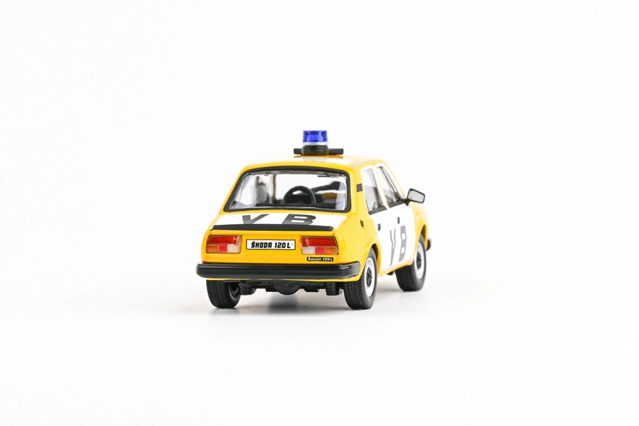 Abrex Škoda 120L (1984) 1:43 - VB