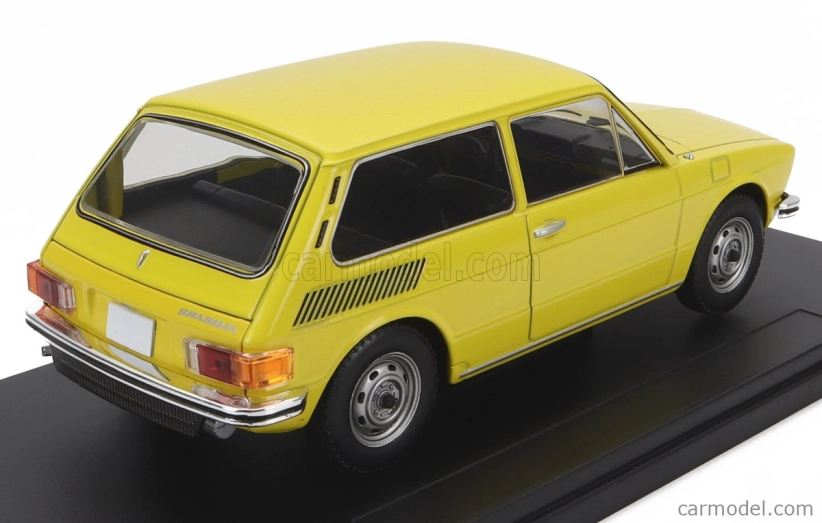 Edicola Volkswagen Brasilia 1974 1:24 žltá