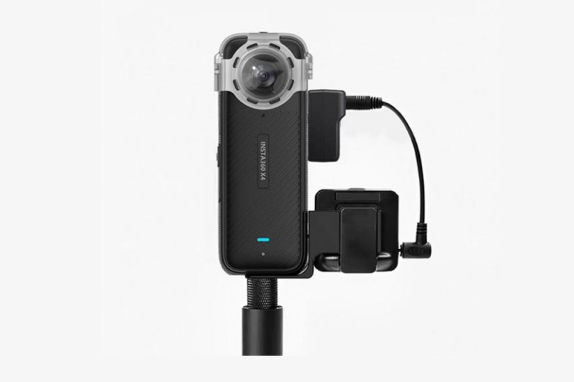 Insta360 X4 – ochrana objektívu proti zahmlievaniu