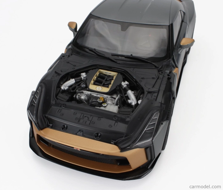 Autoart Nissan Gt-r50 by Italdesign Goodwood Version 2021 1:18 Liquid Kinetic Grey - Energetic Sigma Gold