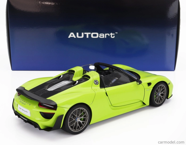 Autoart Porsche 918 Spyder Weissach Package 2013 1:18 Acide Green