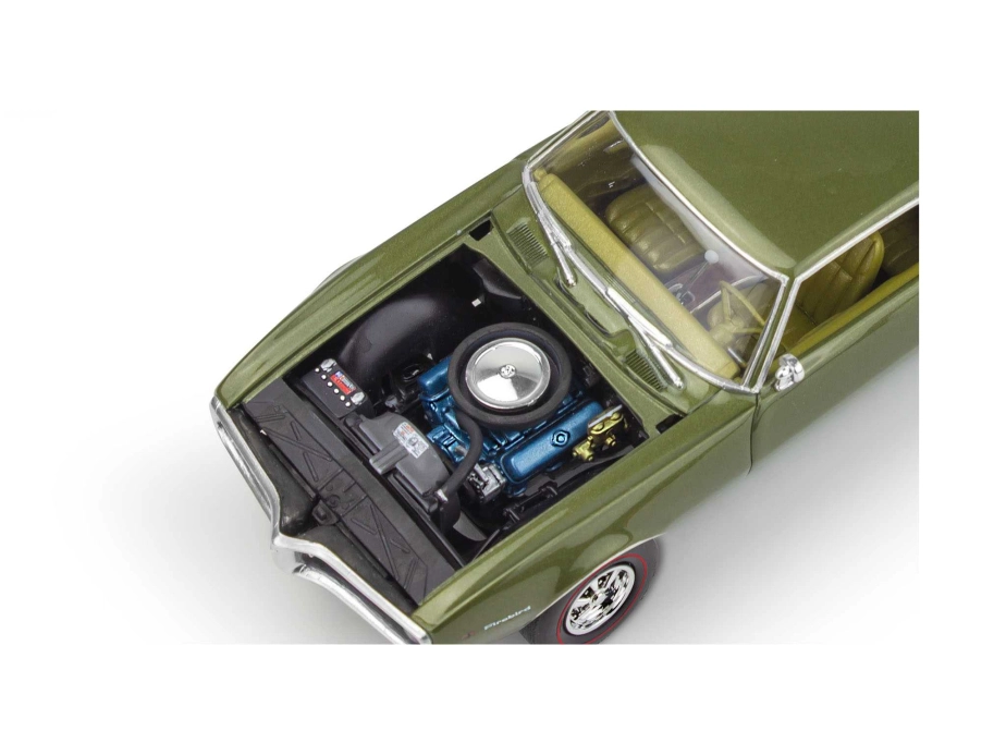 Plastic ModelKit MONOGRAM auto 4545 - 68 Firebird (1:25)