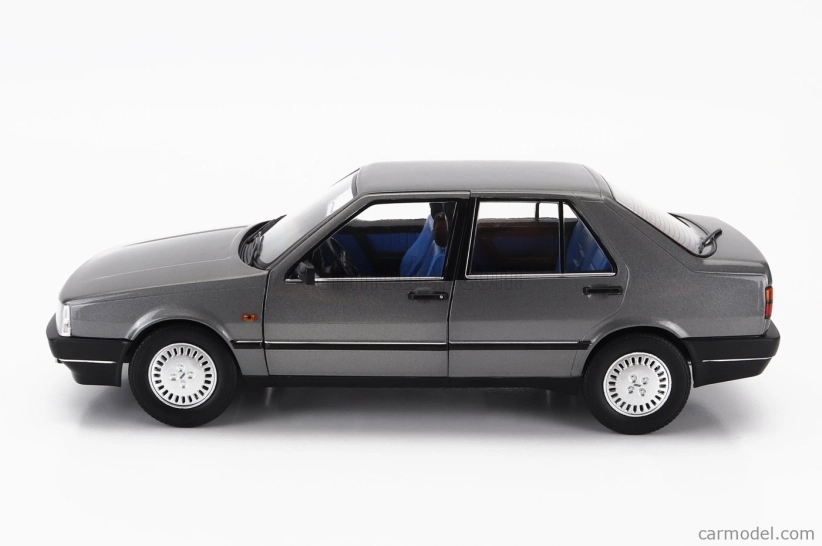 Mitica-diecast Fiat Croma 2.4 Td 1985 1:18 Quartz Grey Met 639