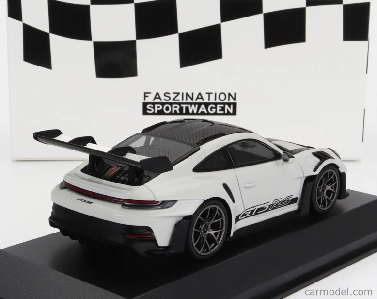 Minichamps Porsche 911 992 Gt3 Rs Coupe 2023 - Silver Wheels 1:43 Bílá