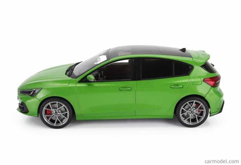Mcg Ford england Focus St 2022 1:18 Green Met