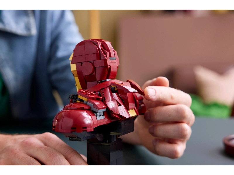 LEGO Marvel - Iron Man Bust MK4