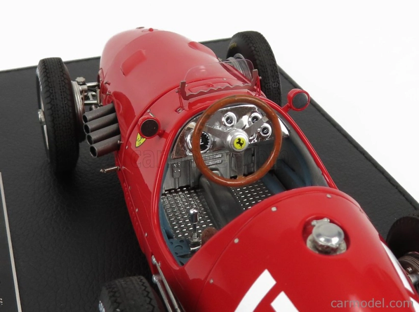 Repliky Ferrari F1 500 F2 Scuderia Ferrari N 17 2nd British Gp 1952 Piero Taruffi 1:18 Red