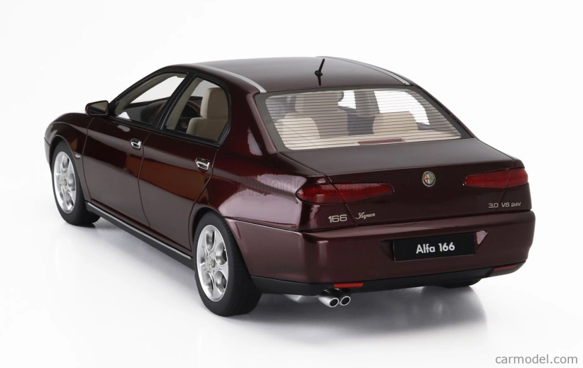 Cult-scale models Alfa romeo 166 3.0 V6 24v Super 1998 1:18 Red Met