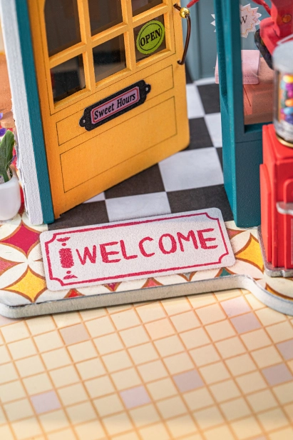 RoboTime miniatura domečku Cukrárna