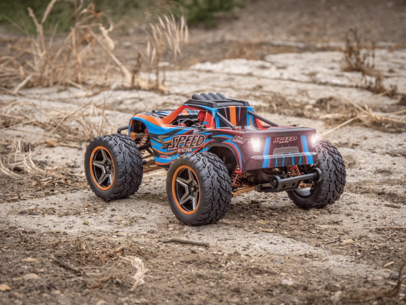 RC auto WL Toys 104009