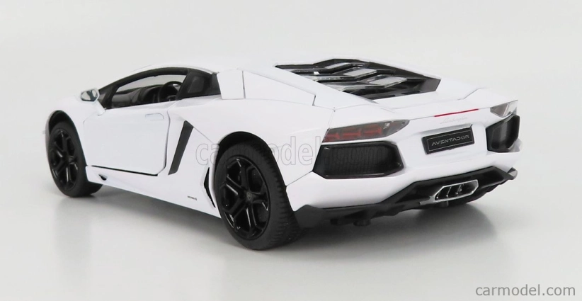 Rastar Lamborghini Aventador Lp700-4 2011 1:18 Bílá
