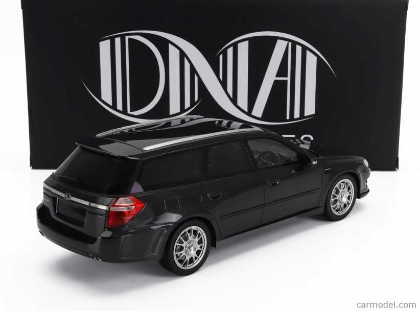 Dna collectibles Subaru Legacy Sti S402 Touring Station Wagon 2006 1:18 Grey