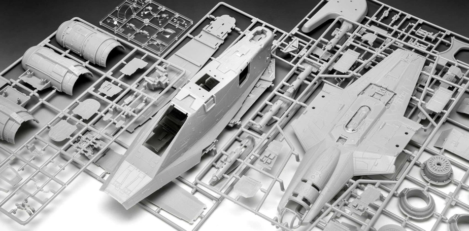 Plastic ModelKit SW 06747 - The Mandalorian: Razor Crest (1:72)