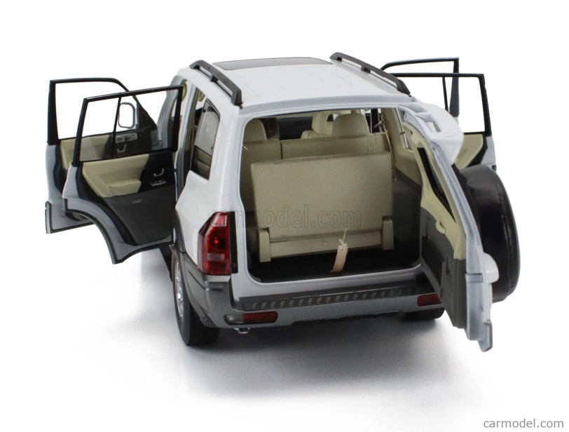 Sun-star Mitsubishi Pajero 3.5l V6 V73 2006 1:18 Bílá Šedá