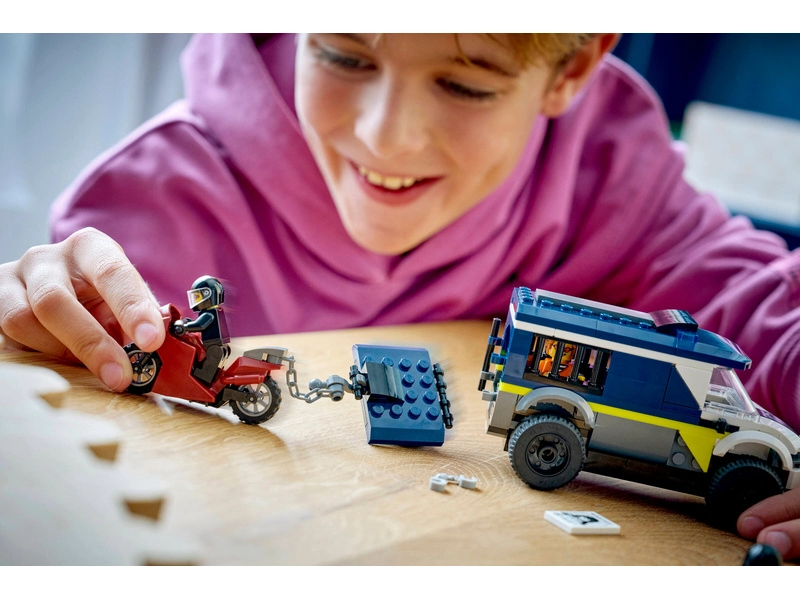 LEGO City - Policajná dodávka na prevoz väzňov