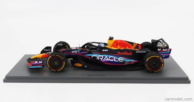 Iskrový model Red bull F1 Rb19 Team Oracle Red Bull Racing N 1 Majster sveta Miami Gp 2023 Max Verstappen 1:18 Matt Blue