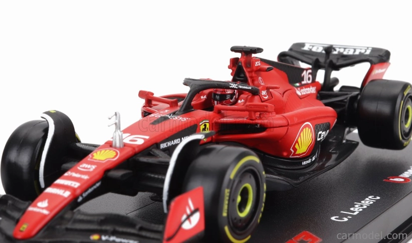 Bburago Ferrari F1 Sf-23 Team Scuderia Ferrari N 16 1:43, červená