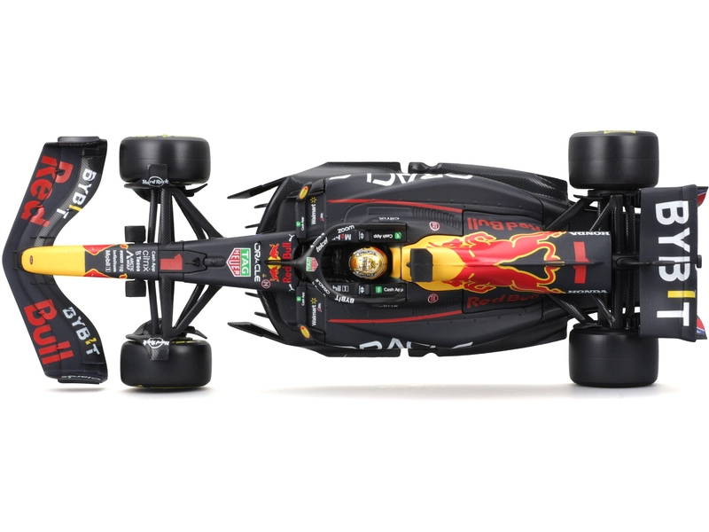Bburago Red bull F1 Rb18 Team Oracle Red Bull Racing N 1 1:24, tmavě modrá