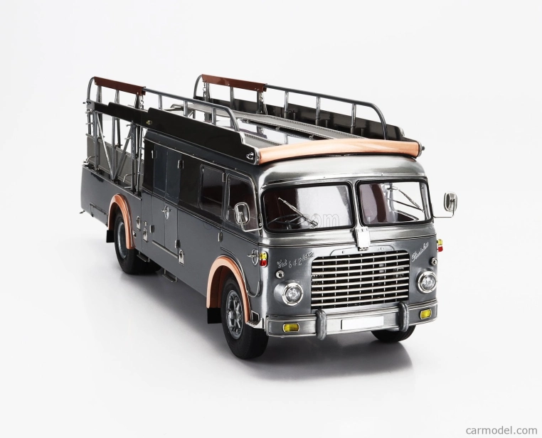 Cmc Fiat 642rn2 Truck Bartoletti F1 Ferrari Car Transporter 1957 1:18 Čirá Povrchová Úprava Šedá