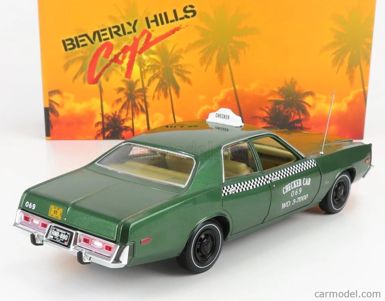 Greenlight Plymouth Fury Checker Taxi 1976 - Beverly Hills Cop 1:18 Green Met