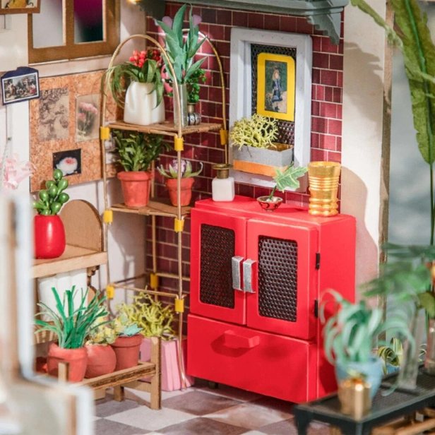 RoboTime miniatúrny domček Kvetinárstvo - poškodený obal