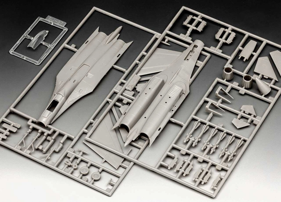 ModelSet lietadlo 63948 – Suchoj Su-27 Flanker (1:144)