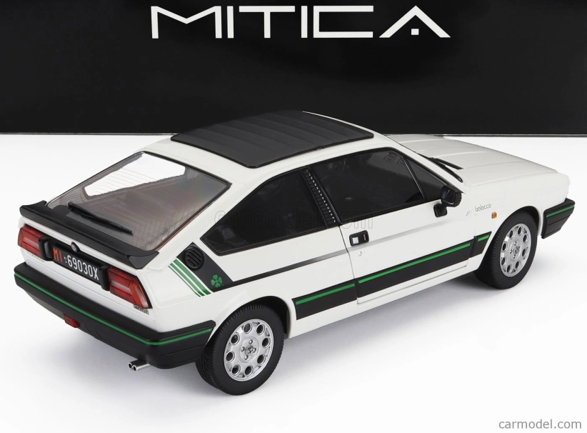 Mitica-diecast Alfa romeo Alfa Romeo Sprint 1.5 Quadrifoglio Verde Balocco 1984 1:18 Bianco Capodimonte - Bílá