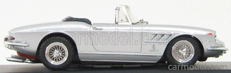 Najlepší model Ferrari 330 Gt Sp Spider 1966 1:43 Strieborný