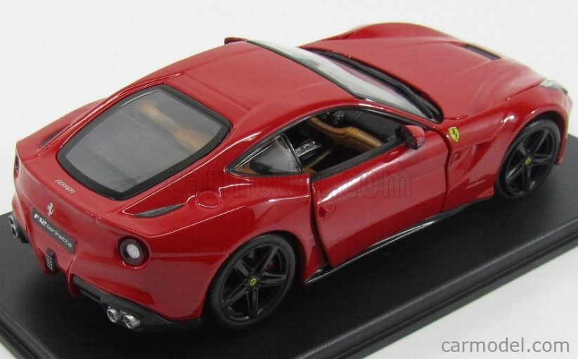 Edicola Ferrari F12 Berlinetta 2012 - Con Vetrina - With Showcase 1:24 Red