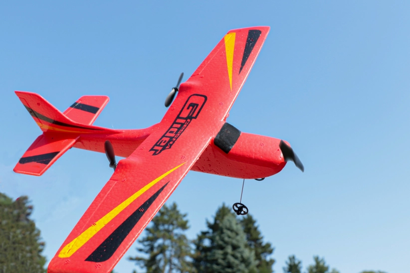 RC letadlo Cessna Glider Z50, červená + náhradní baterie