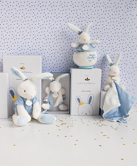 Doudou Plyšový zajačik námorník hrajúci melódiu 14 cm