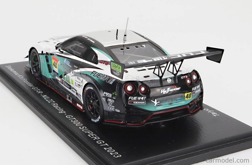 Spark-model Nissan Gt-r Team Nilzz Racing N 48 Gt300 Class Super Gt 2023 T.ida - Y.tanaka - T.sanada 1:43 Bielo-zelená