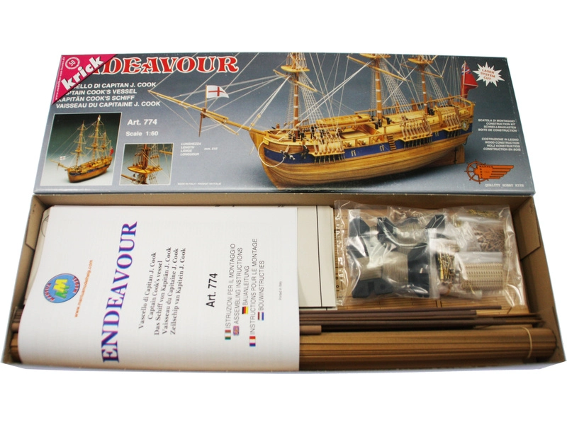 Mantua Model Endeavour 1:60 kit