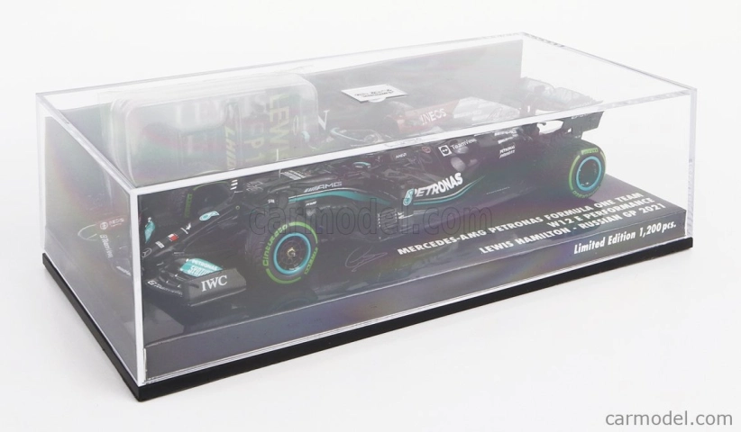 Minichamps Mercedes gp F1 W12 Mercedes M12 Eq Power+ Team Amg Petronas Motorsport Formula One N 44 Winner Sotchi Russian Gp 2021 Lewis Hamilton - 100. víťazstvo F1 s pit boardom 1:43 Black Green