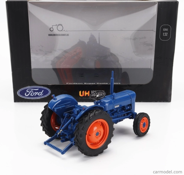 Universal hobbies Fordson Super Dexta Tractor 1962 1:32 Modrá oranžová