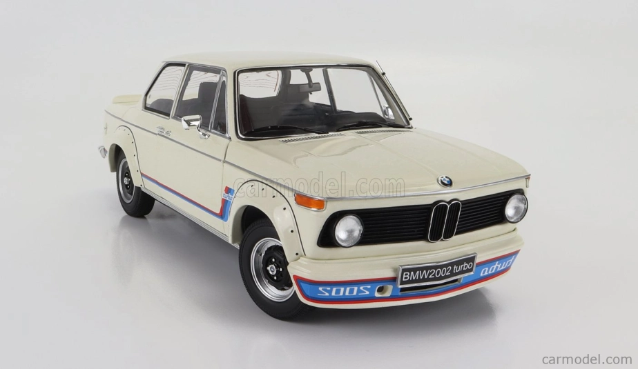 Kyosho BMW 2002 Turbo 1974 1:18 Bílá