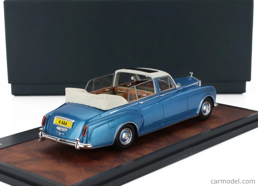 Matrix scale models Rolls royce Phantom Vi Landaulette Semiconvertible Open 1973 1:43 Světle Modrá Bílá