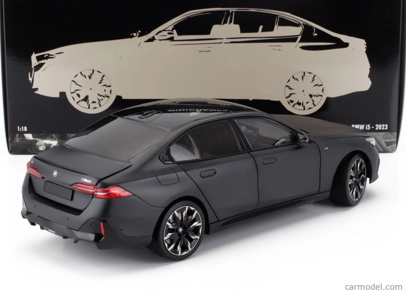 Minichamps BMW radu 5 I5 (g60) 2023 1:18 Matt Grey