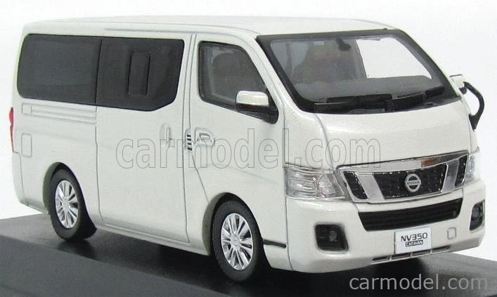 Kyosho Nissan Nv350 Minibus Caravan 2012 1:43 Brillant White Pearl Met