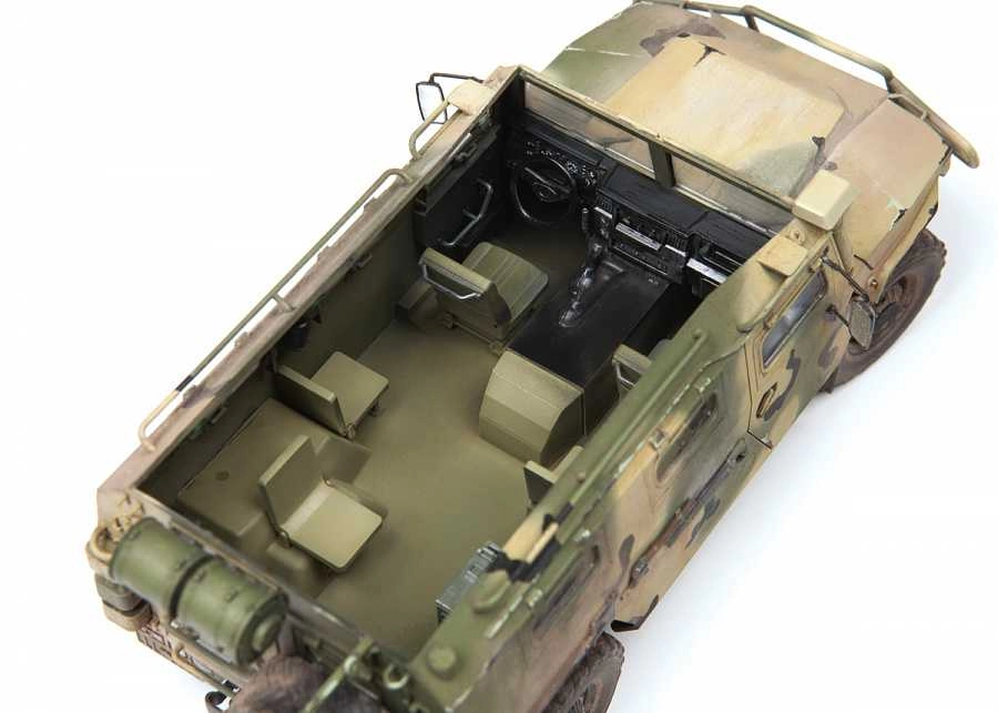 Zvezda GAZ Tiger w/Arbalet (1:35)